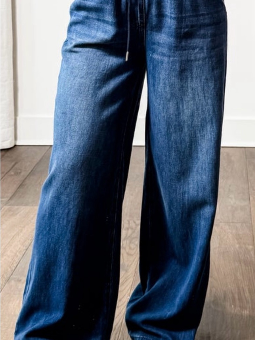 Judy Blue Featherweight Wide-Leg Jeans